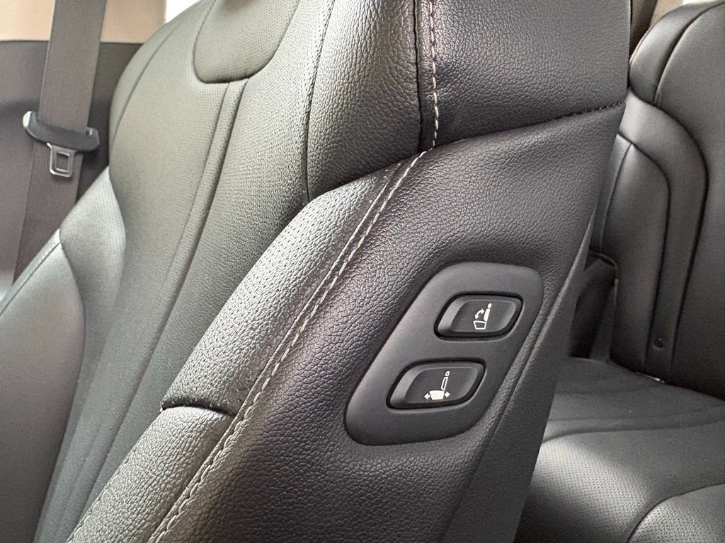 Used 2024 Genesis GV80 2.5T image 29