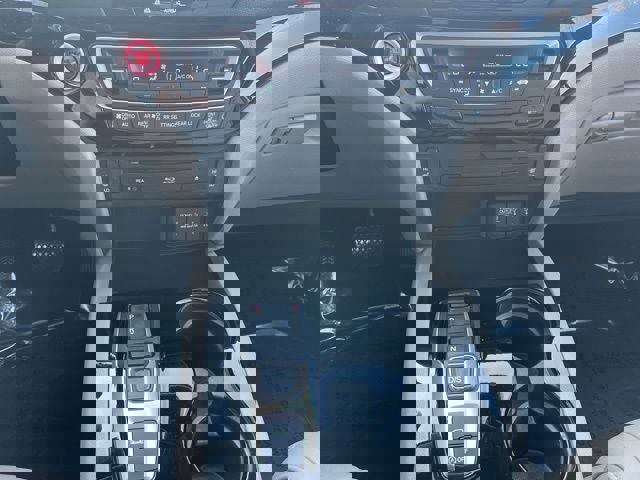 Used 2016 Honda Pilot Touring image 37