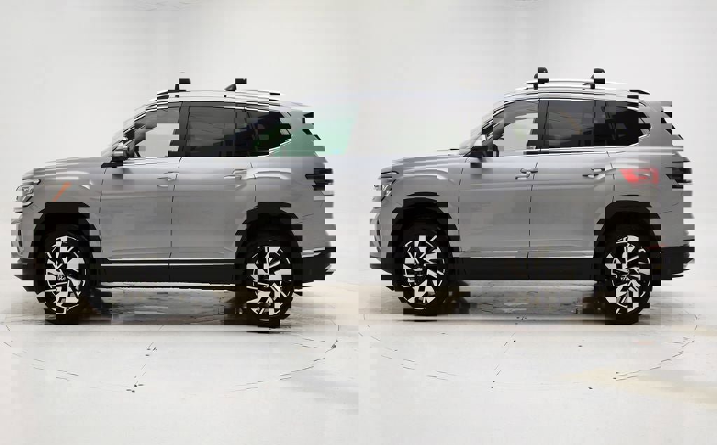 Used 2024 Volkswagen Atlas SEL image 5