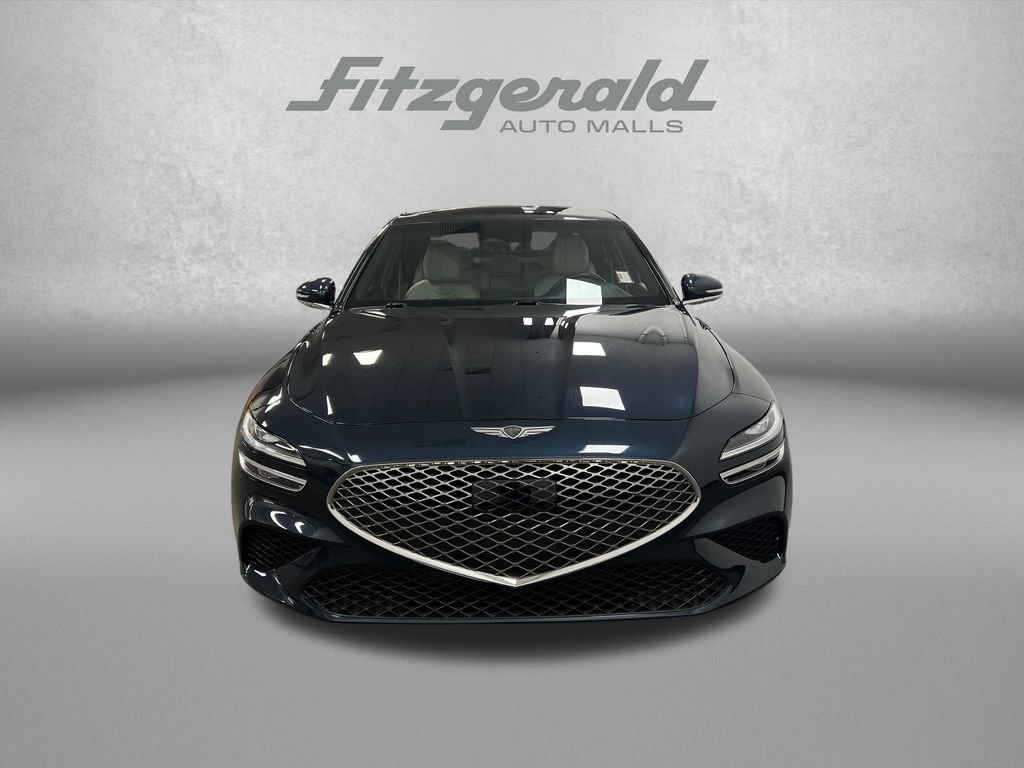 Used 2024 Genesis G70 2.5T RWD image 8