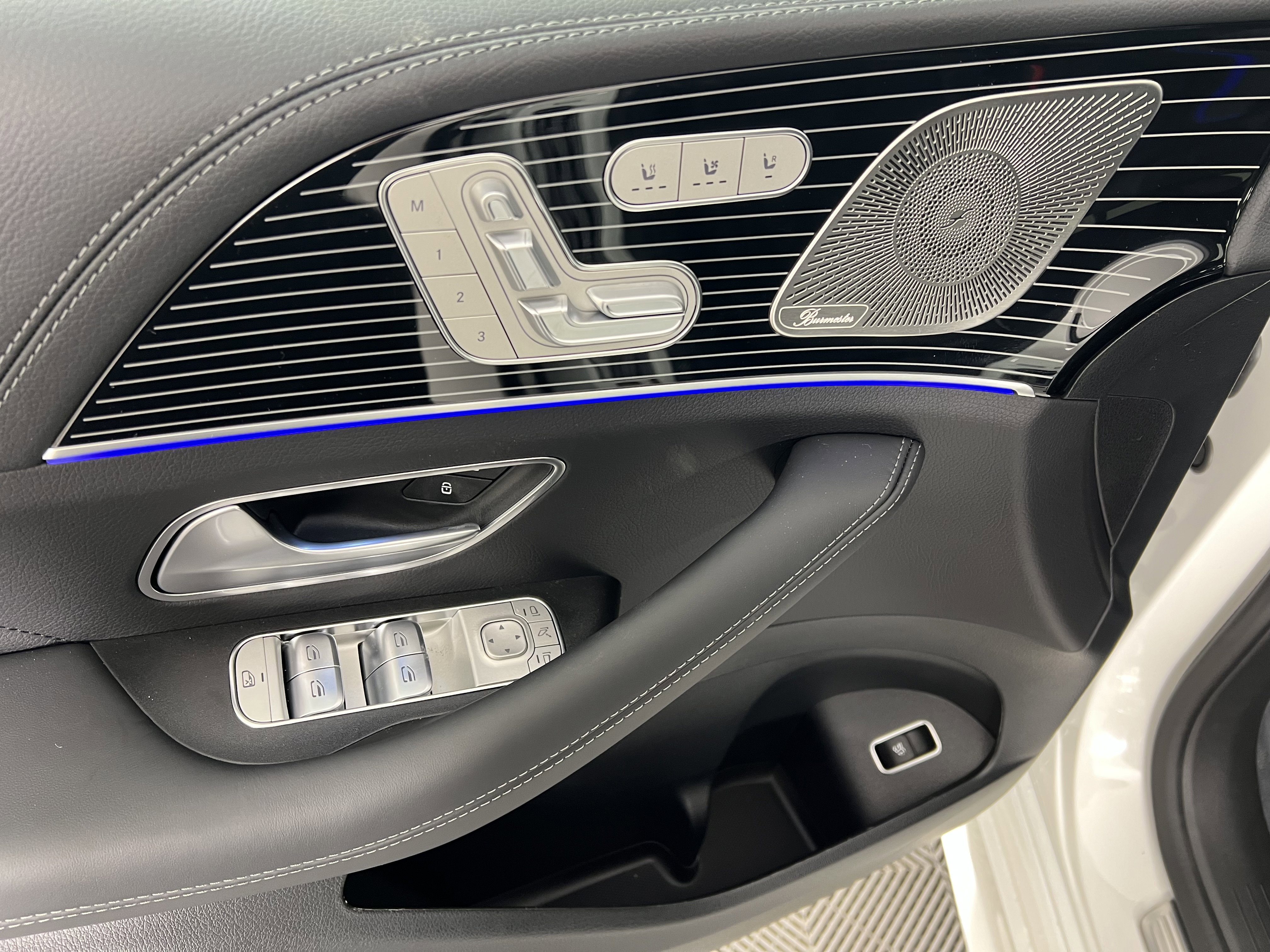 New 2026 Mercedes-Benz GLE 53 AMG 4MATIC Coupe image 19