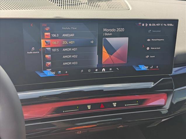 New 2026 BMW i5 eDrive40 w/ Convenience Package image 11