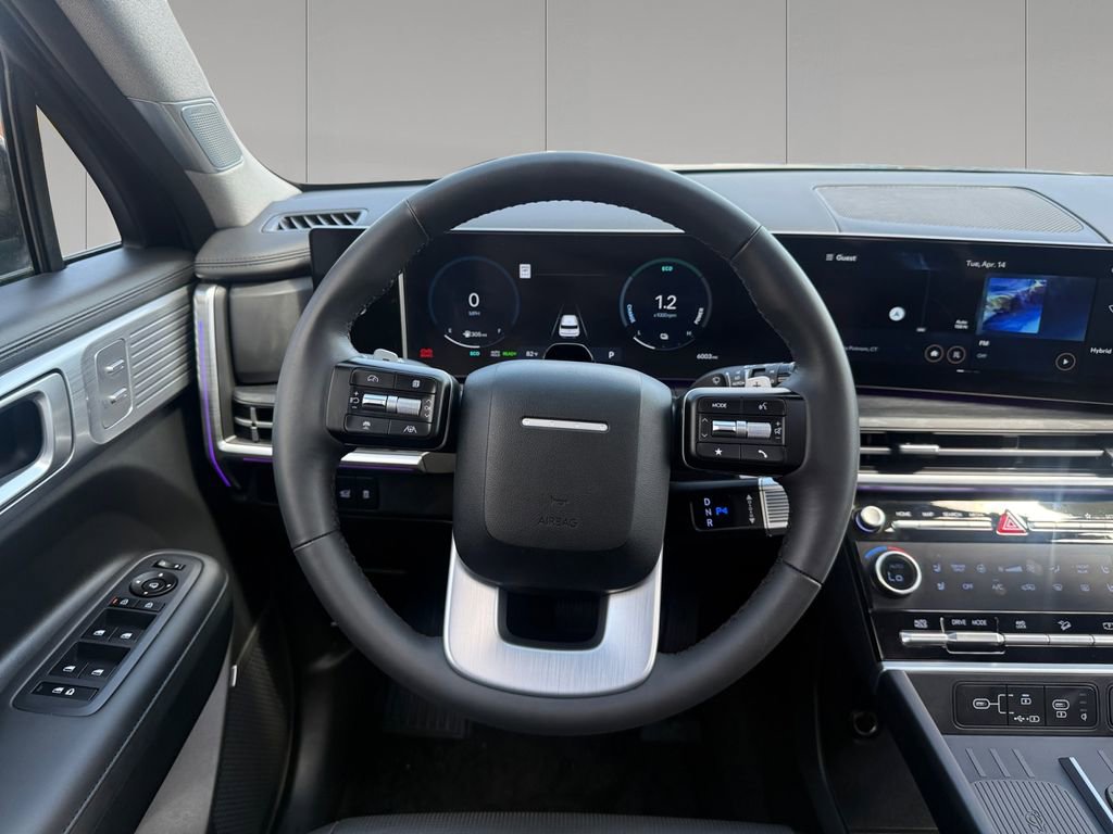 Used 2025 Hyundai Santa Fe Limited image 13