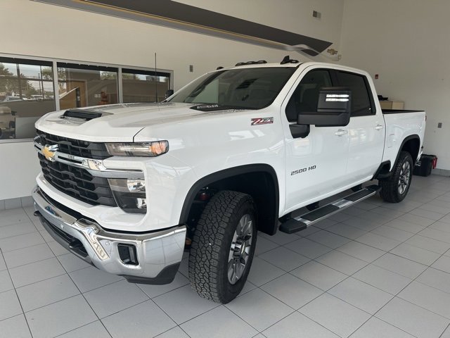 New 2026 Chevrolet Silverado 2500 LT w/ All Star Edition image 3