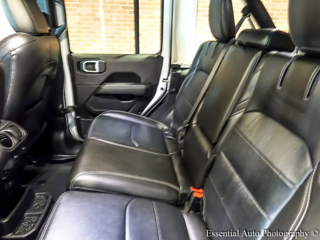 Used 2023 Jeep Wrangler Unlimited Sahara w/ Cold Weather Group image 15