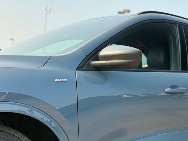 Used 2023 Ford Escape ST-Line AWD/4WD image 40