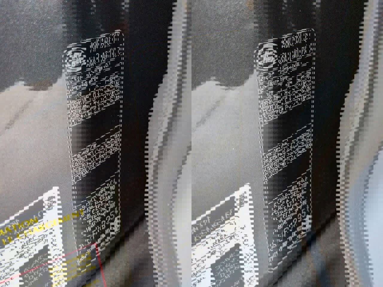 Used 2024 Land Rover Defender 130 S image 40