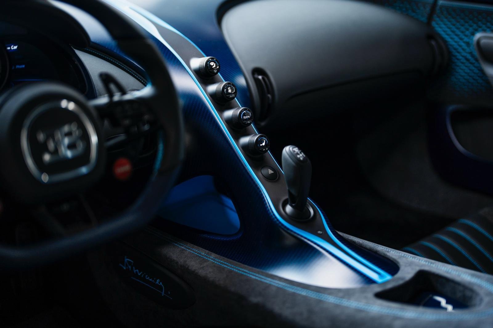 Used 2023 Bugatti Chiron Pur Sport image 4