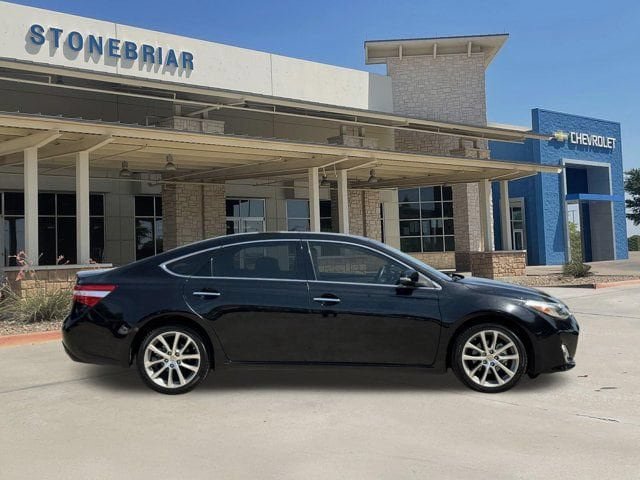 Used 2014 Toyota Avalon XLE Touring FWD image 4
