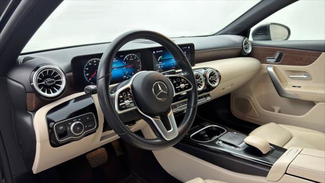 Used 2022 Mercedes-Benz A 220 image 23