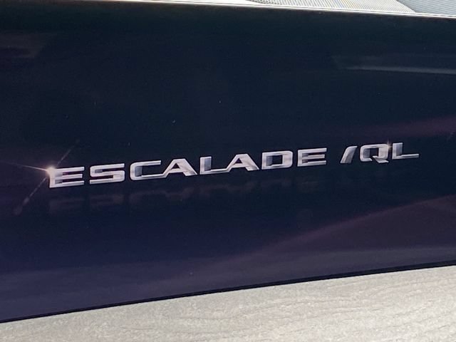 Certified 2026 Cadillac Escalade IQL Sport 1 w/ LPO, Floor Liner Package AWD/4WD image 34
