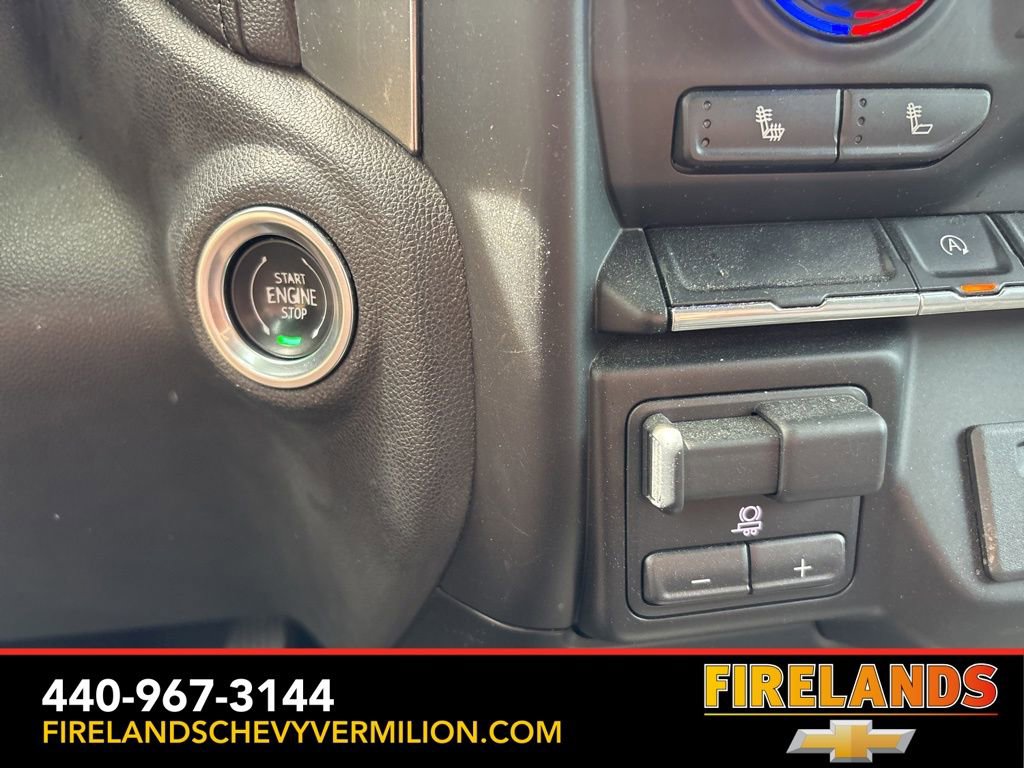 Used 2021 Chevrolet Silverado 1500 LT w/ Convenience Package II AWD/4WD image 22