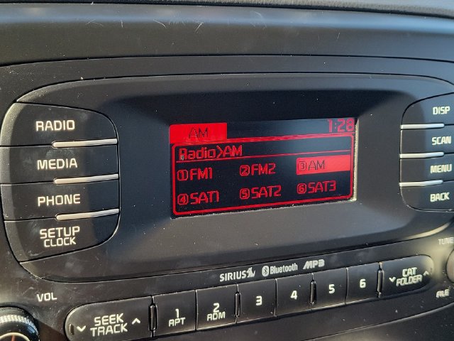 Used 2015 Kia Soul FWD image 26