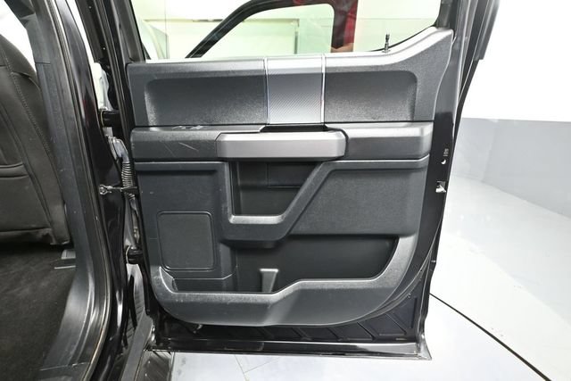 Used 2019 Ford F150 XLT w/ Equipment Group 302A Luxury AWD/4WD image 31