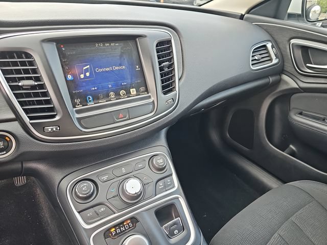 Used 2016 Chrysler 200 Limited w/ Anniversary Edition FWD image 23
