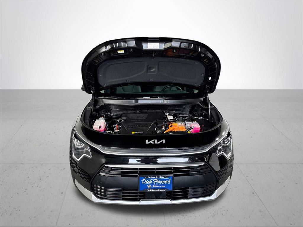 Certified 2023 Kia Niro EX image 23