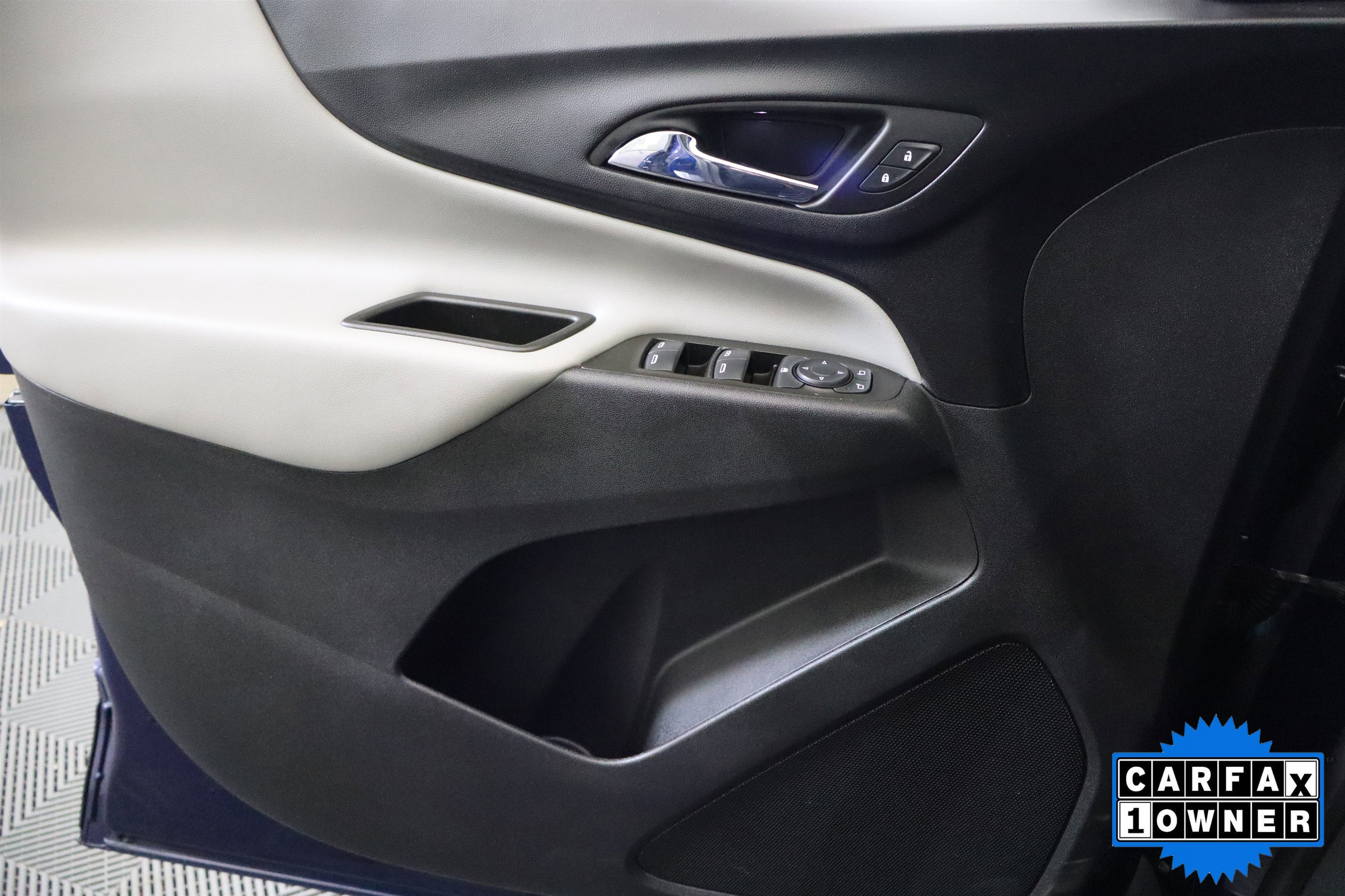 Used 2022 Chevrolet Equinox LS image 35