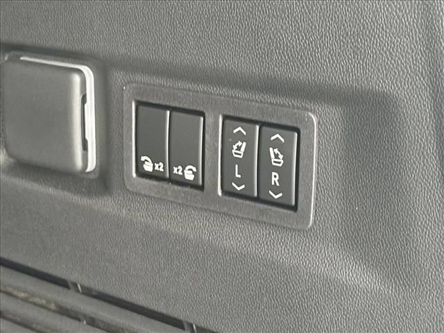 New 2026 GMC Yukon Denali AWD/4WD image 12
