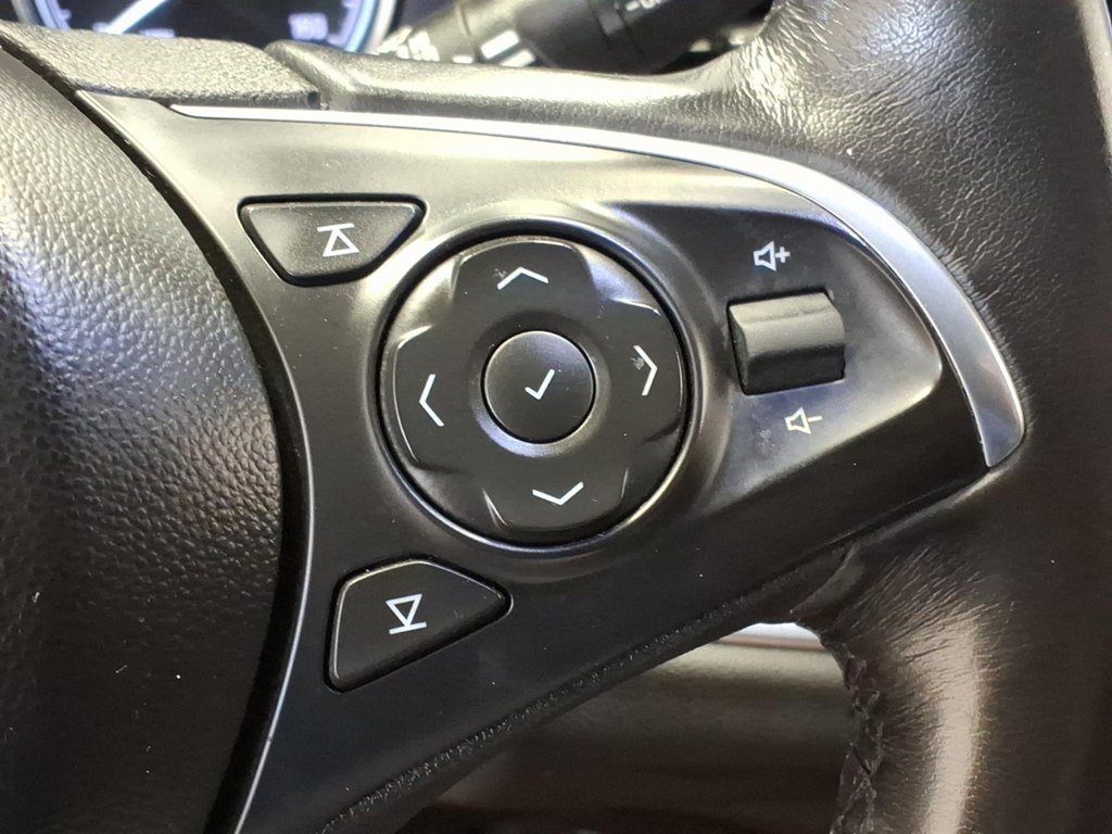 Used 2020 Buick Enclave Preferred FWD image 12