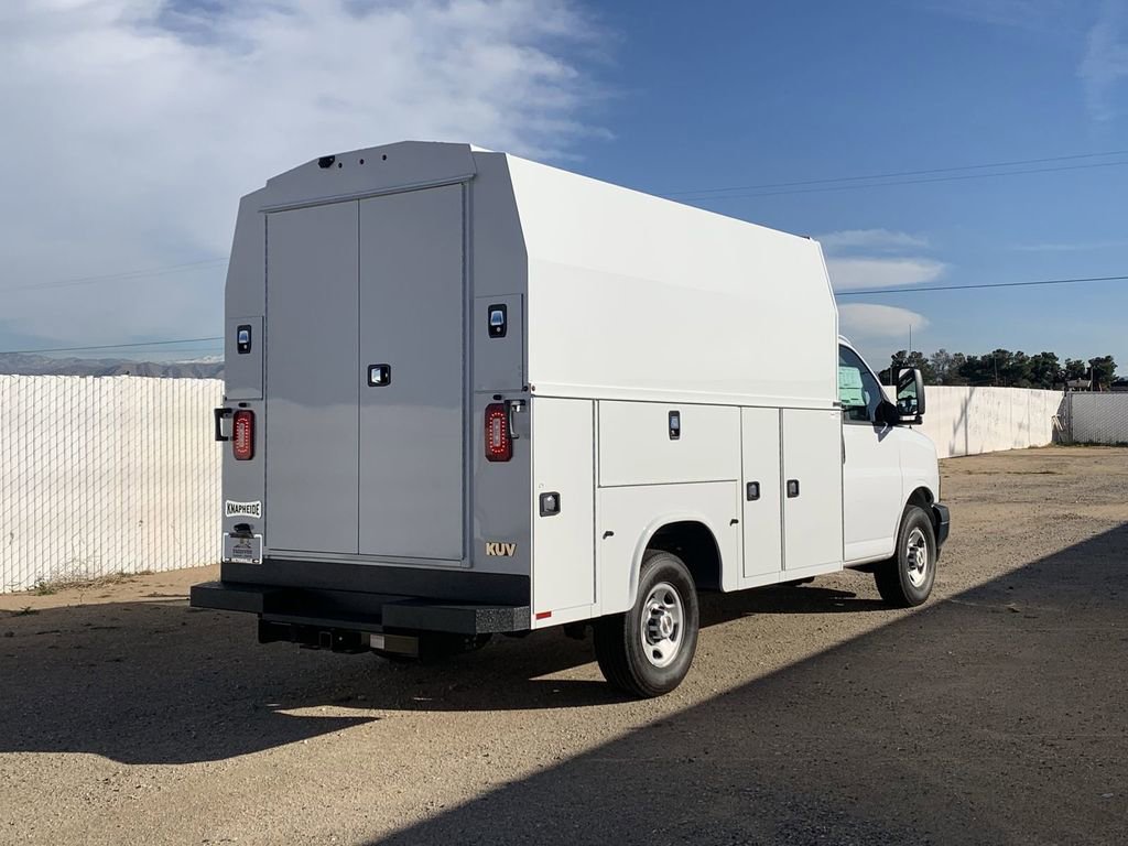 New 2025 Chevrolet Express 3500 w/ Power Convenience Package image 4