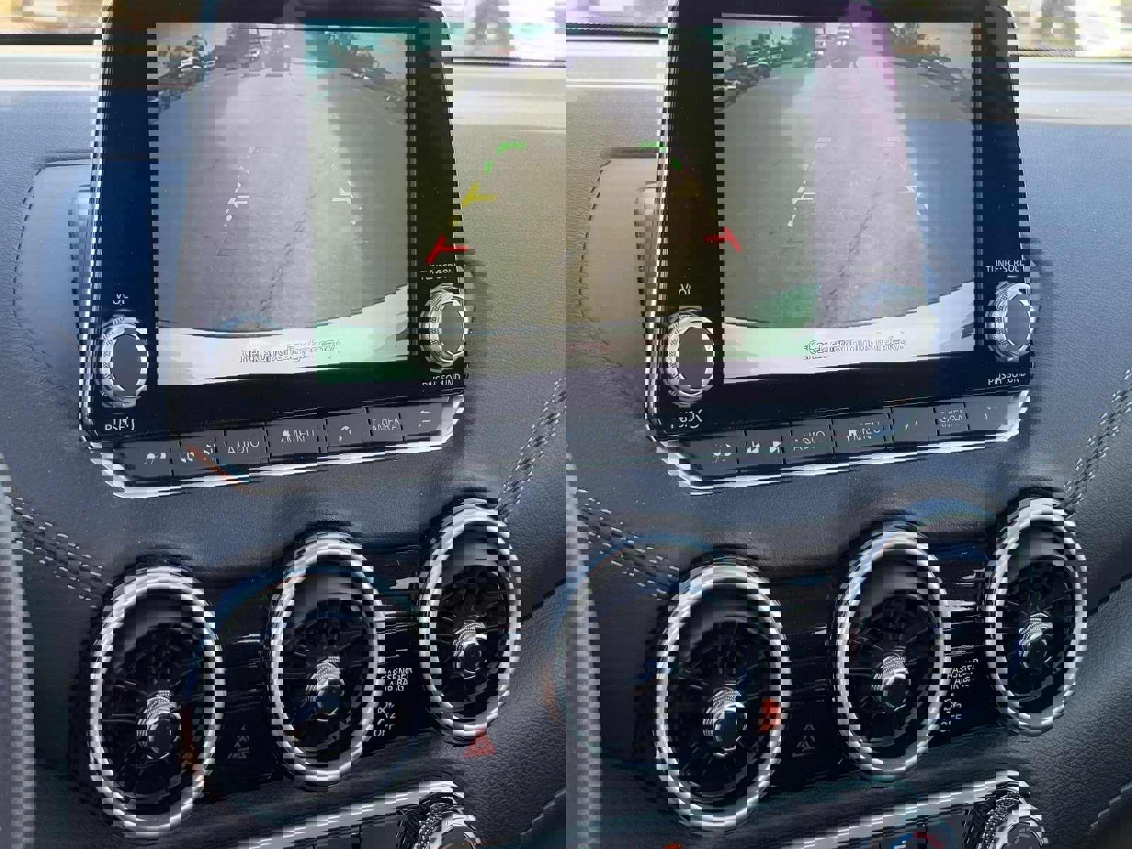 Certified 2025 Nissan Sentra SV image 23