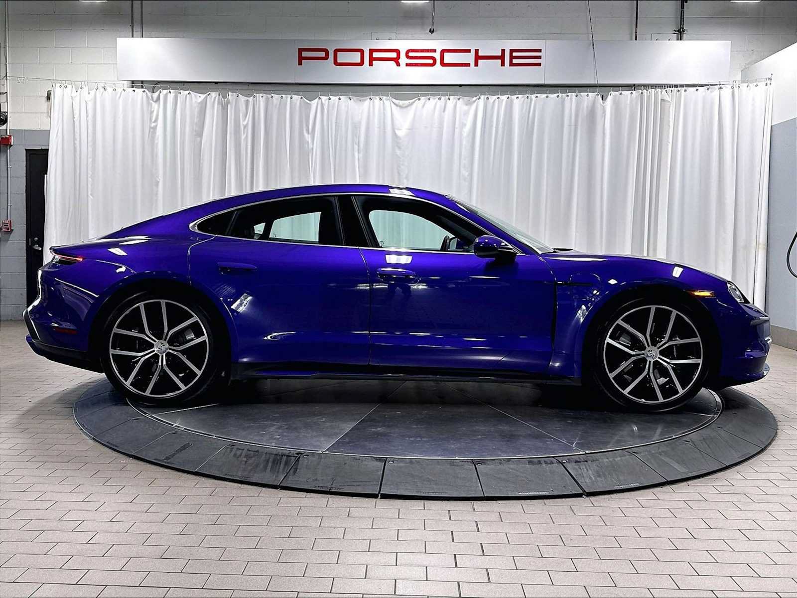 Used 2026 Porsche Taycan 4S AWD/4WD image 10