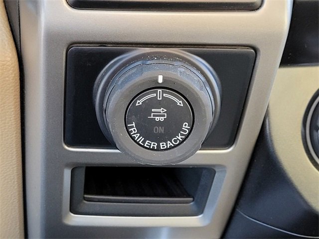 Used 2016 Ford F150 Lariat image 22