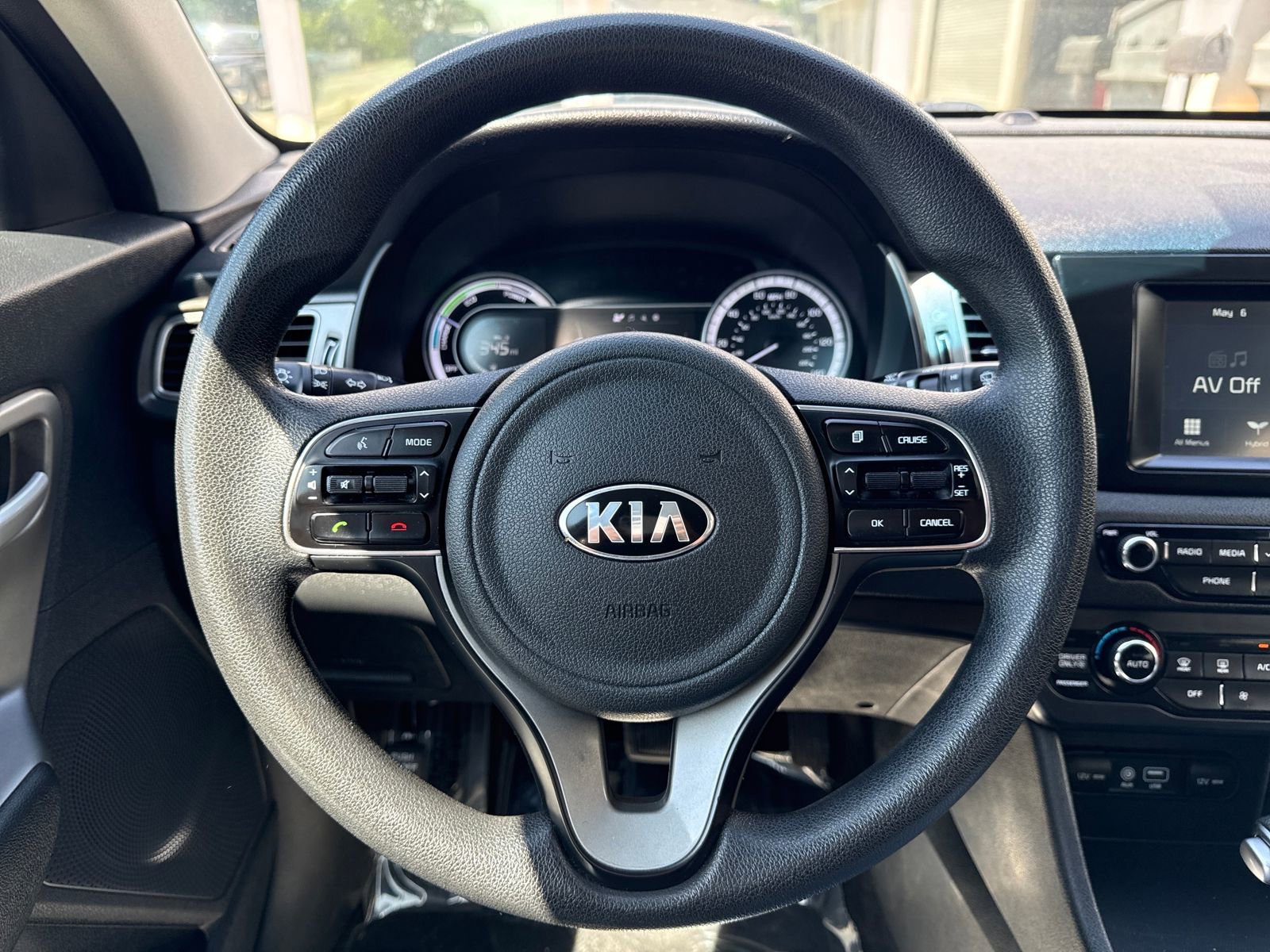 Used 2019 Kia Niro LX FWD image 14