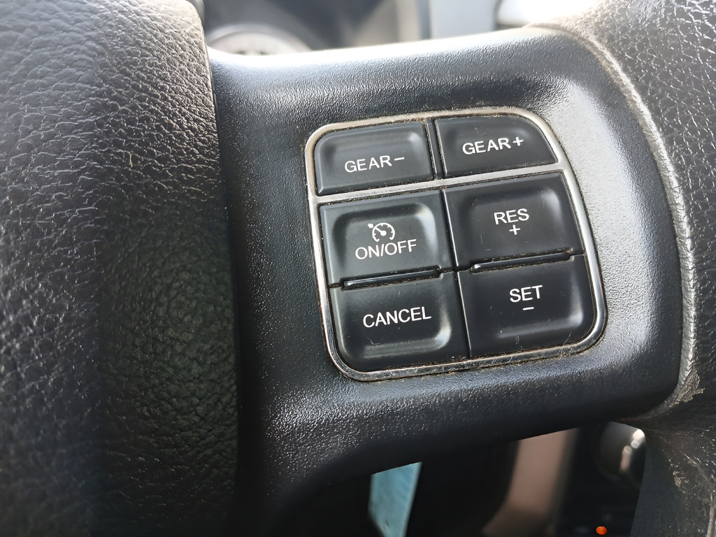 Used 2020 RAM 1500 Warlock w/ Electronics Group AWD/4WD image 25