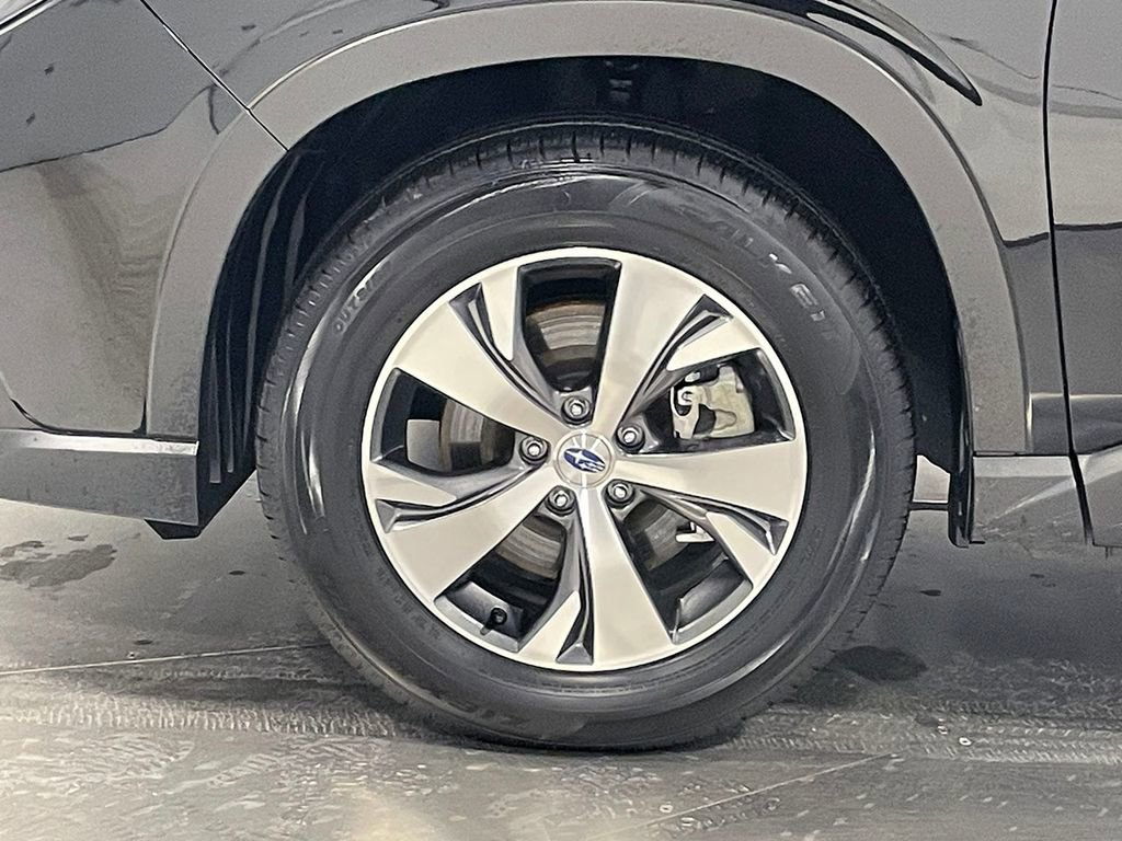 Used 2025 Subaru Ascent Premium image 35