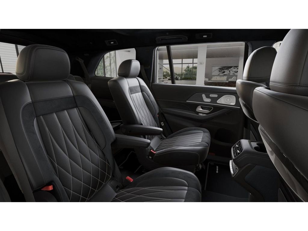 New 2026 Mercedes-Benz GLS 63 AMG 4MATIC image 5