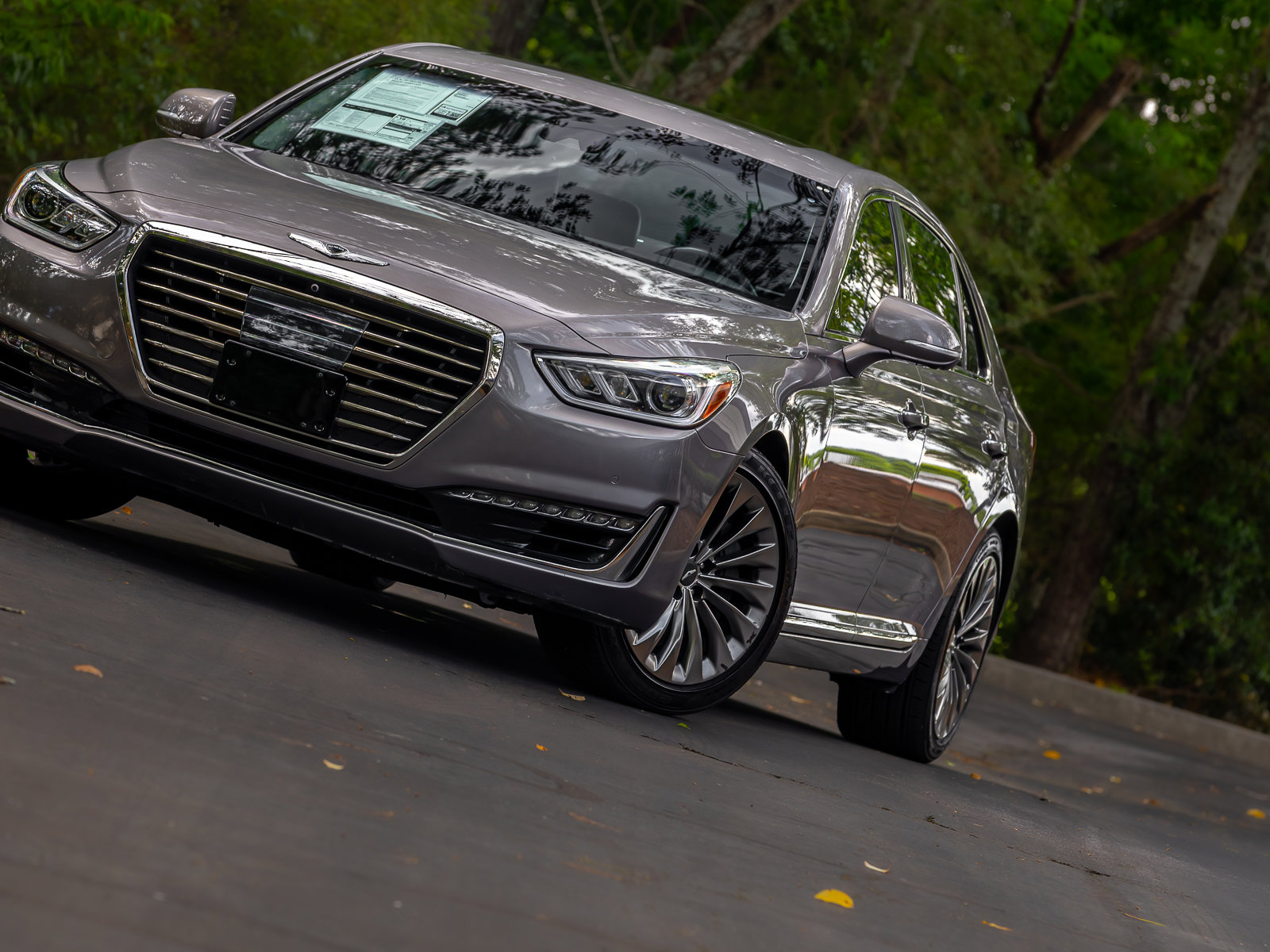 Used 2018 Genesis G90 5.0 Ultimate RWD image 23
