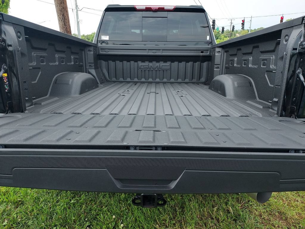 Used 2026 GMC Sierra 2500 AT4X AWD/4WD image 30