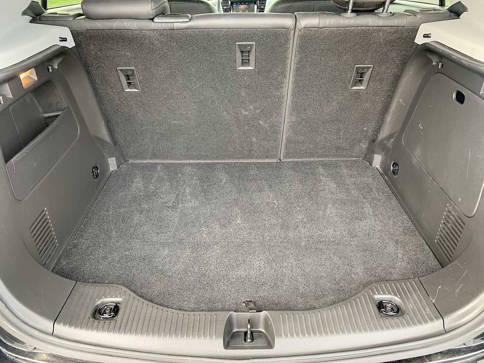 Certified 2022 Chevrolet Trax LT w/ Midnight Edition image 23