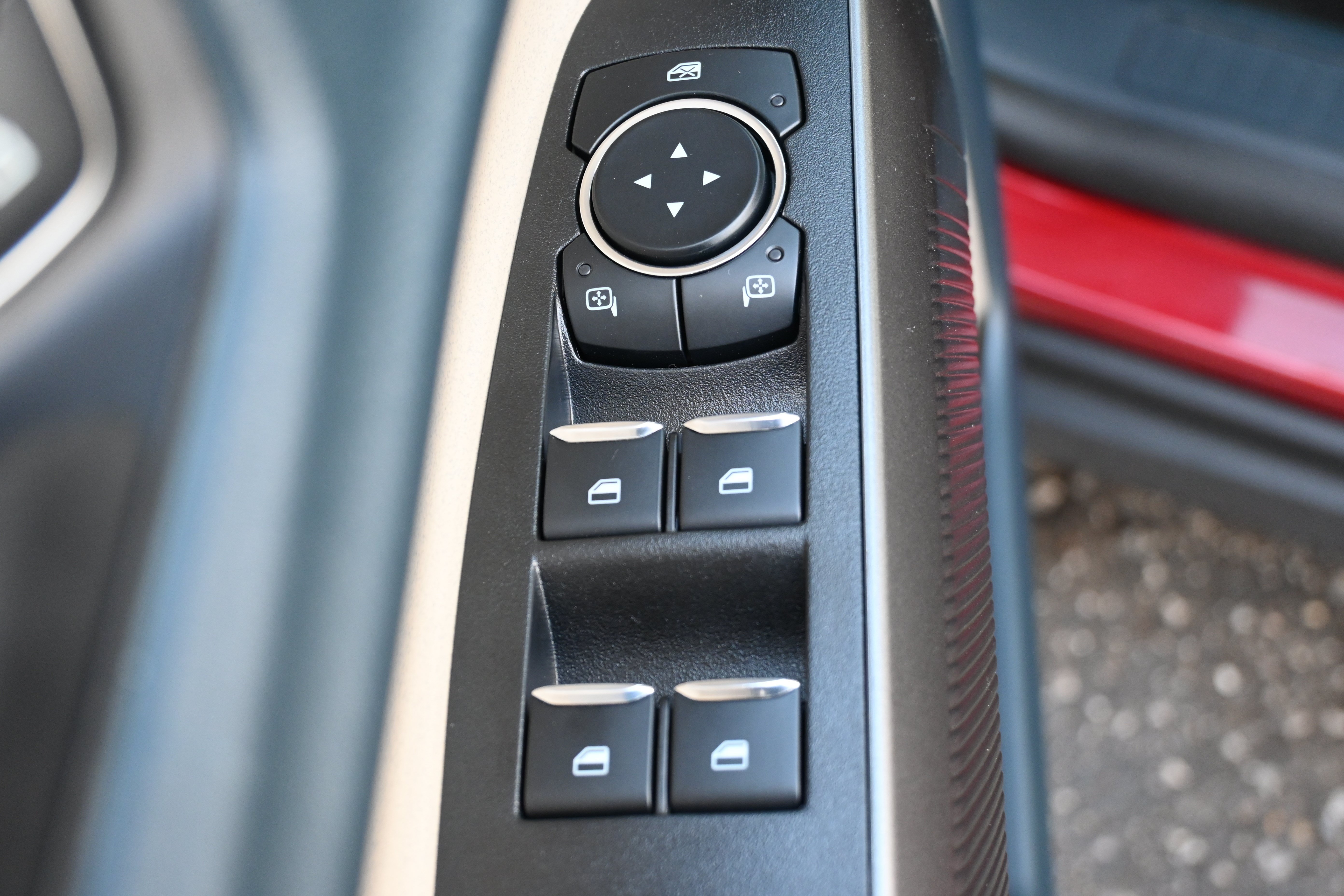 Used 2026 Ford Maverick Lariat w/ 4K Tow Package AWD/4WD image 15