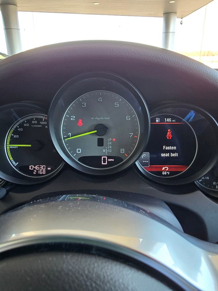 Used 2017 Porsche Cayenne S image 29