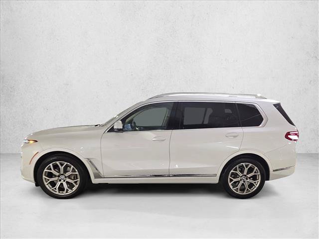 Used 2024 BMW X7 xDrive40i w/ Premium Package AWD/4WD image 8