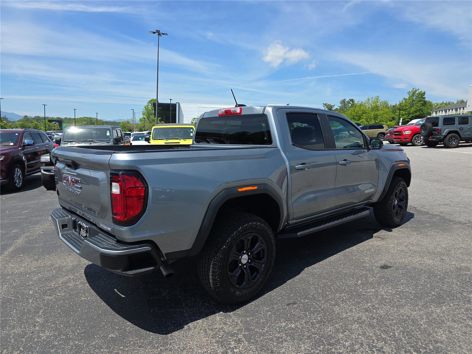 Used 2023 GMC Canyon Elevation RWD image 3