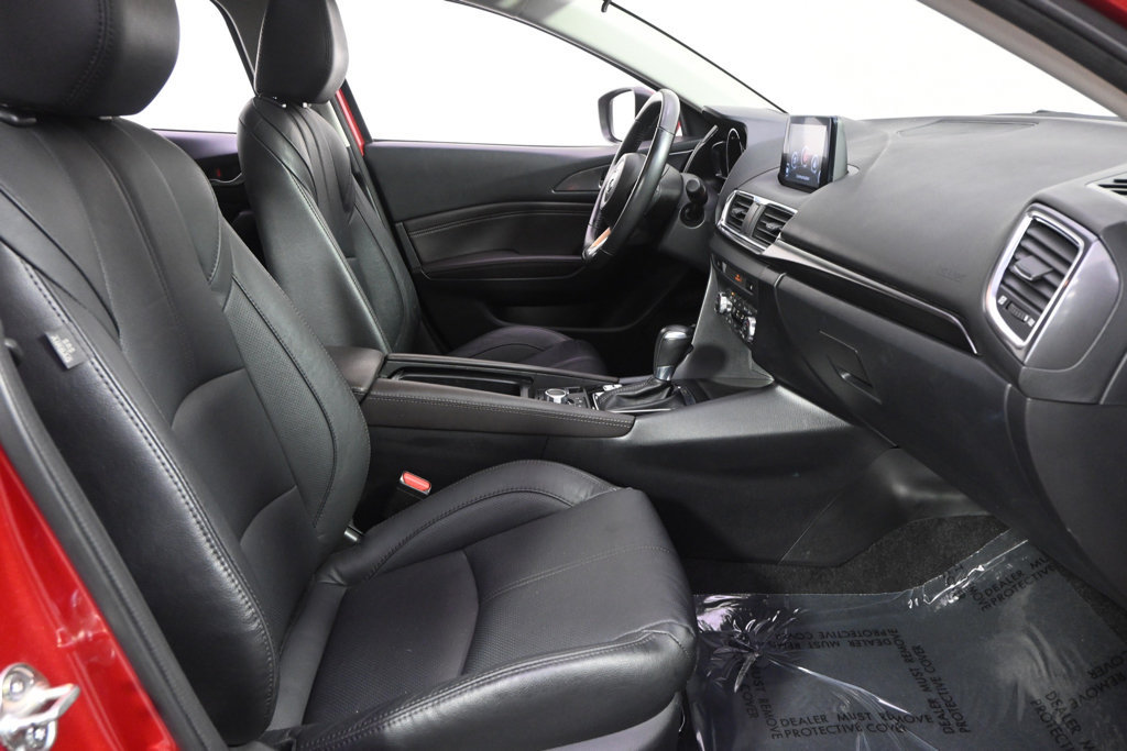 Used 2018 MAZDA MAZDA3 Grand Touring FWD image 16