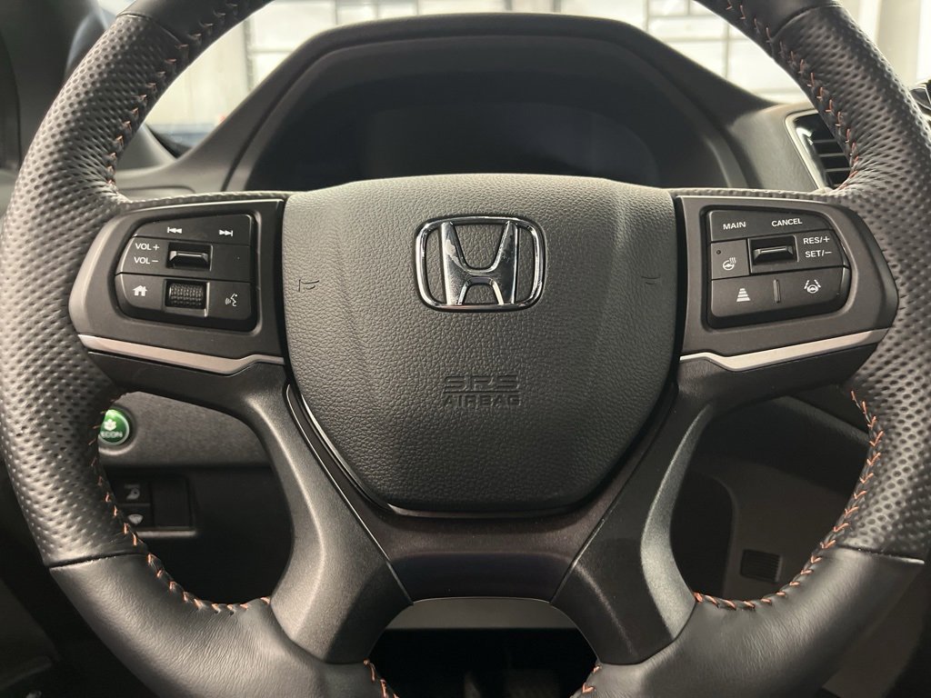 Used 2025 Honda Ridgeline TrailSport image 17