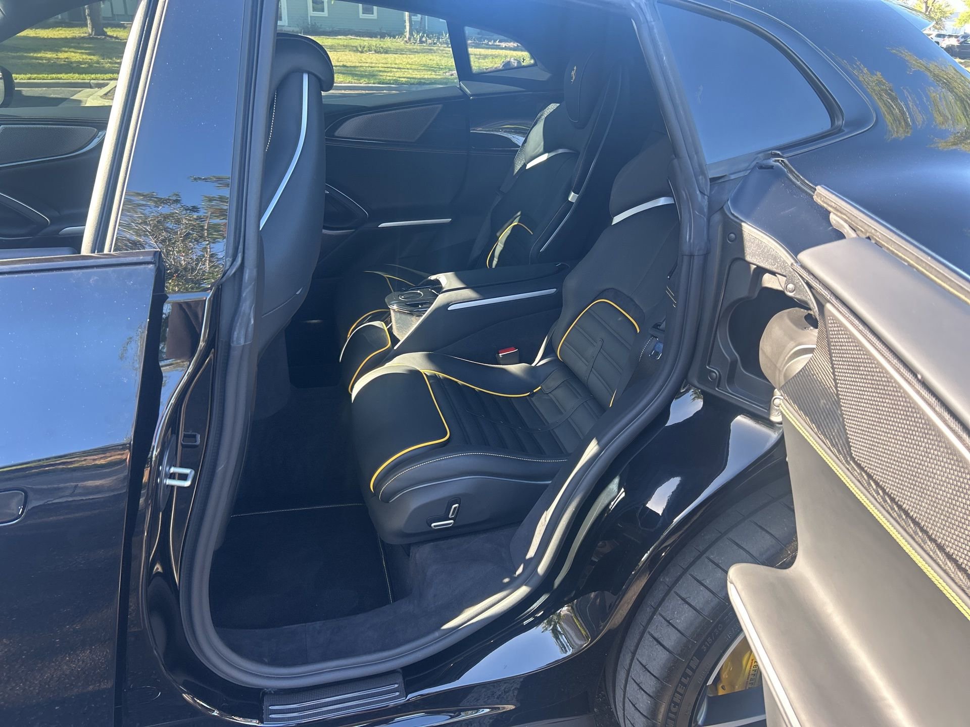 Used 2025 Ferrari Purosangue image 7