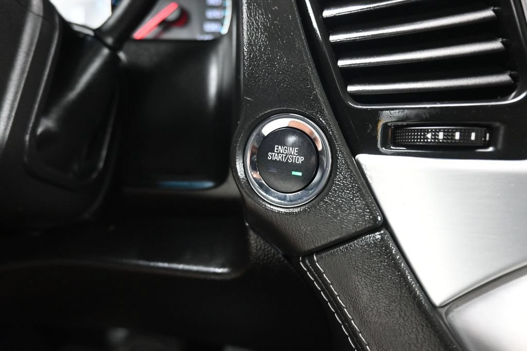 Used 2018 GMC Yukon SLT AWD/4WD image 22