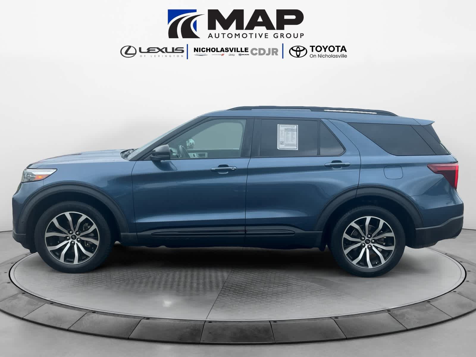 Used 2020 Ford Explorer ST w/ Premium Technology Package AWD/4WD image 2
