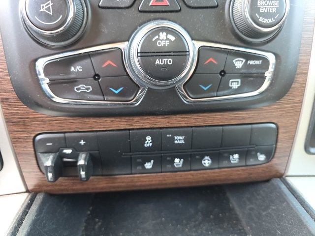 Used 2016 RAM 1500 Laramie w/ Convenience Group image 20