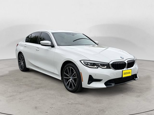 Used 2021 BMW 330i xDrive Sedan w/ Convenience Package AWD/4WD image 3
