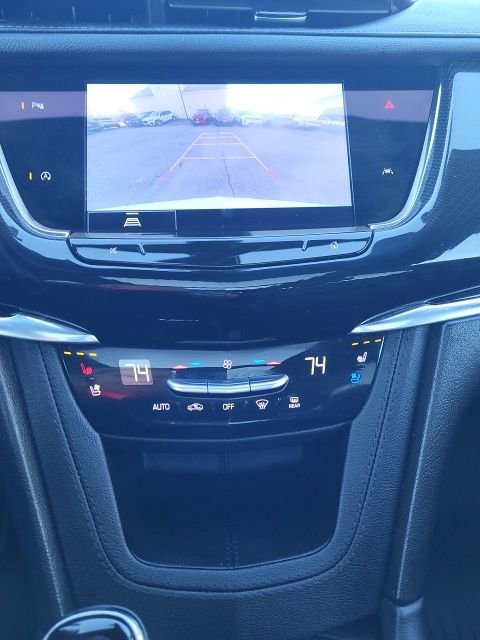 Used 2023 Cadillac XT6 Sport image 4