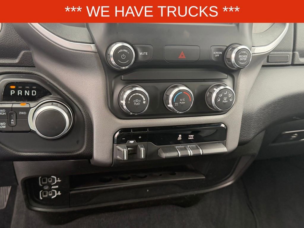 Used 2024 RAM 2500 Big Horn w/ Bed Utility Group image 25