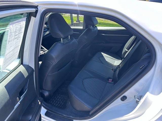 Used 2023 Toyota Camry SE AWD/4WD image 11