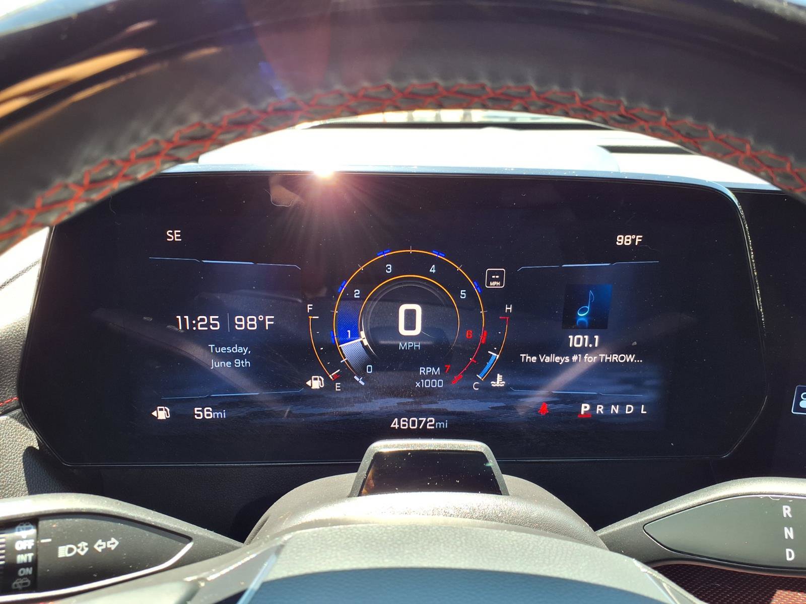 Used 2024 Chevrolet Traverse RS FWD image 27