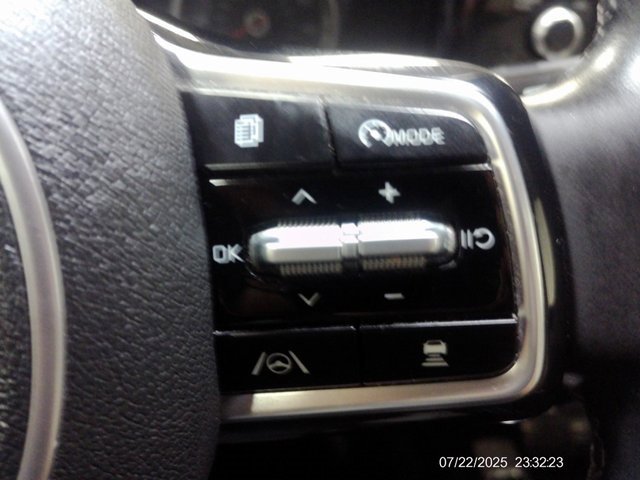 Used 2021 Kia Sorento SX image 38